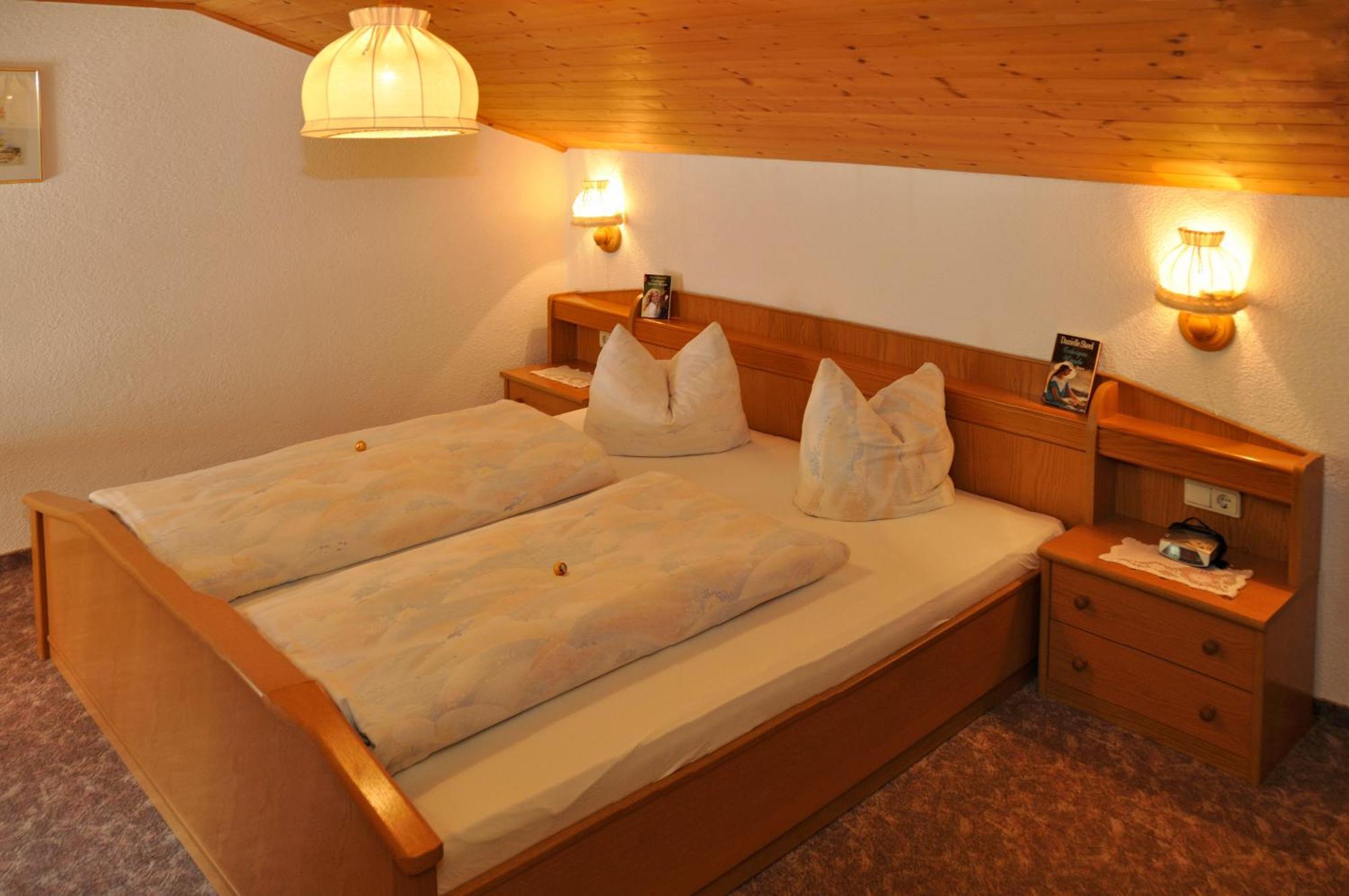 Hotel Haus Alpenruh St. Leonhard im Pitztal Exterior foto