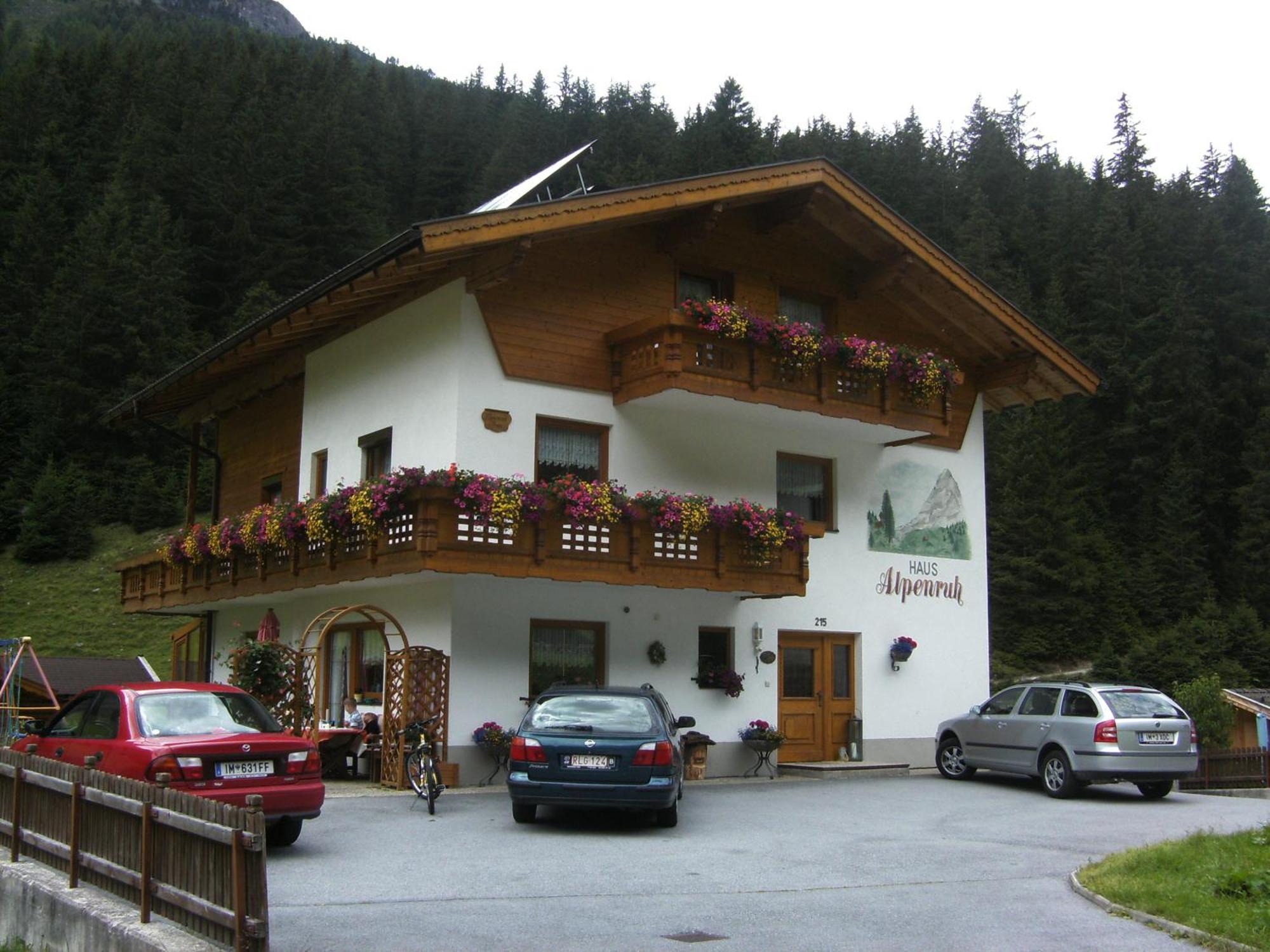 Hotel Haus Alpenruh St. Leonhard im Pitztal Exterior foto